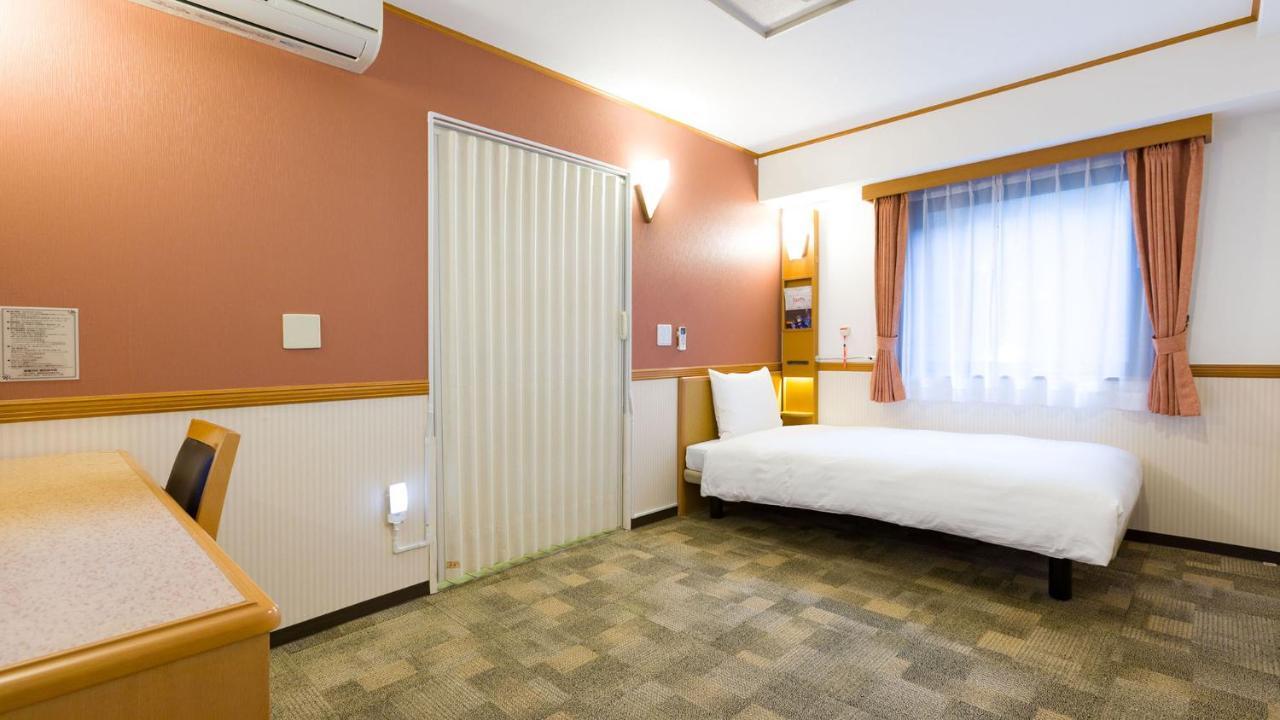 Toyoko Inn Musashi-Nakahara Ekimae Kawasaki  Esterno foto