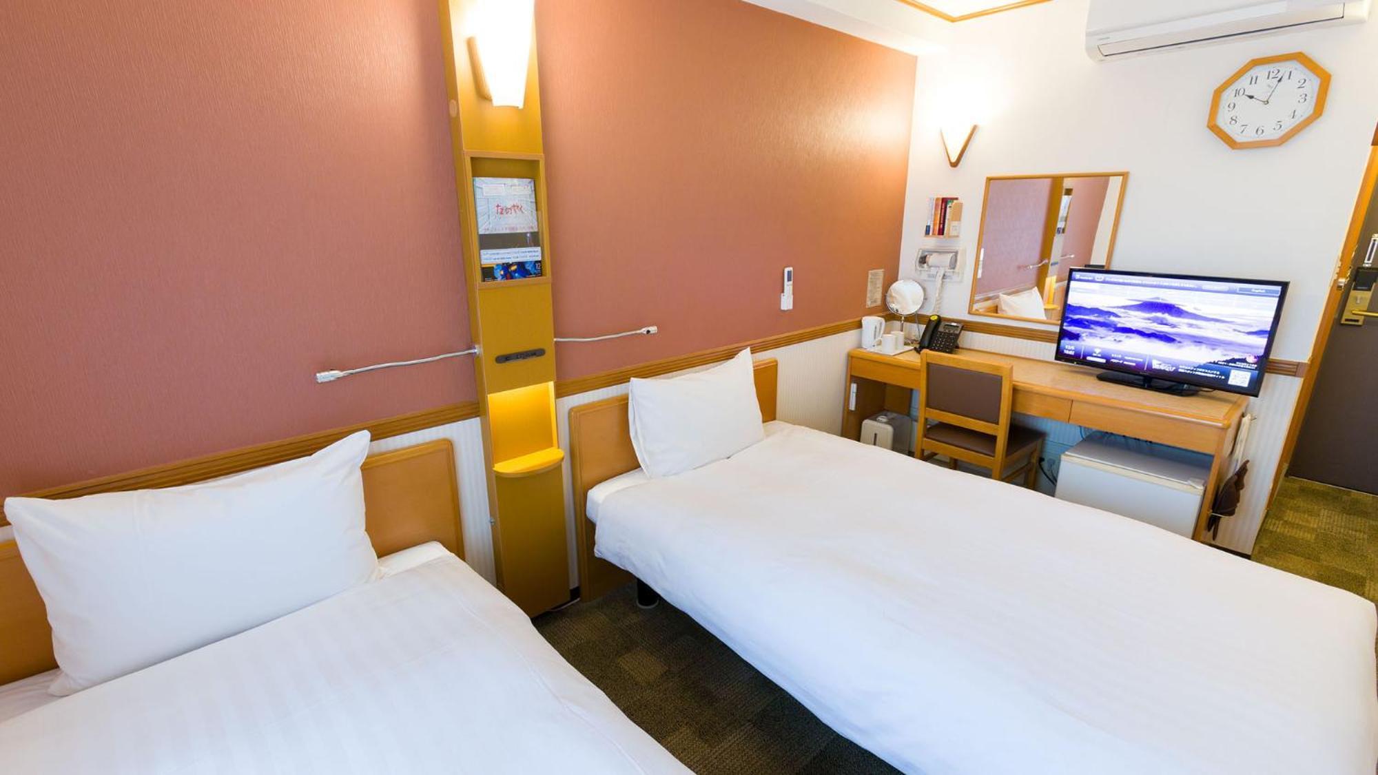 Toyoko Inn Musashi-Nakahara Ekimae Kawasaki  Camera foto